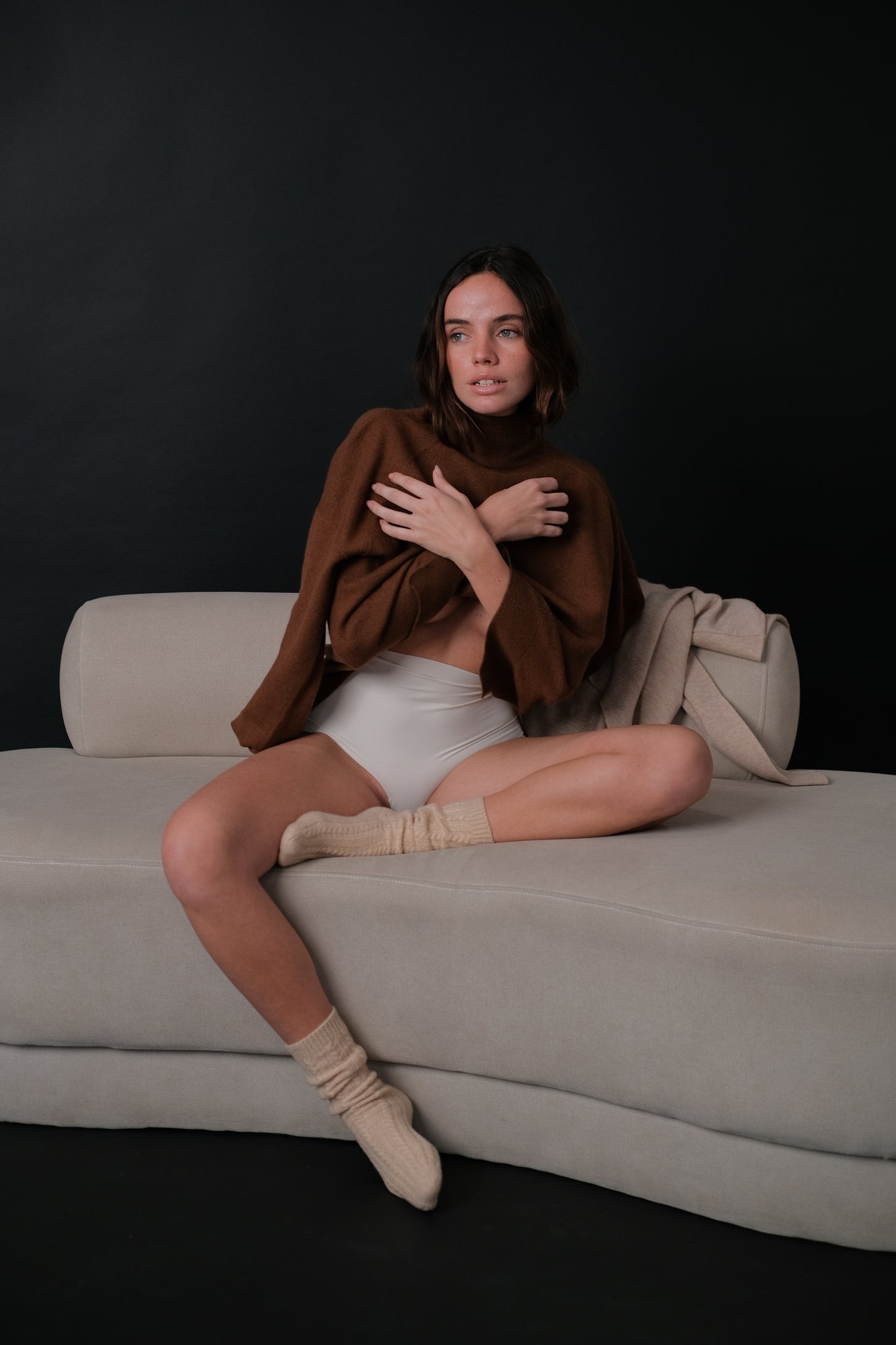 wool and cashmere socks in beige