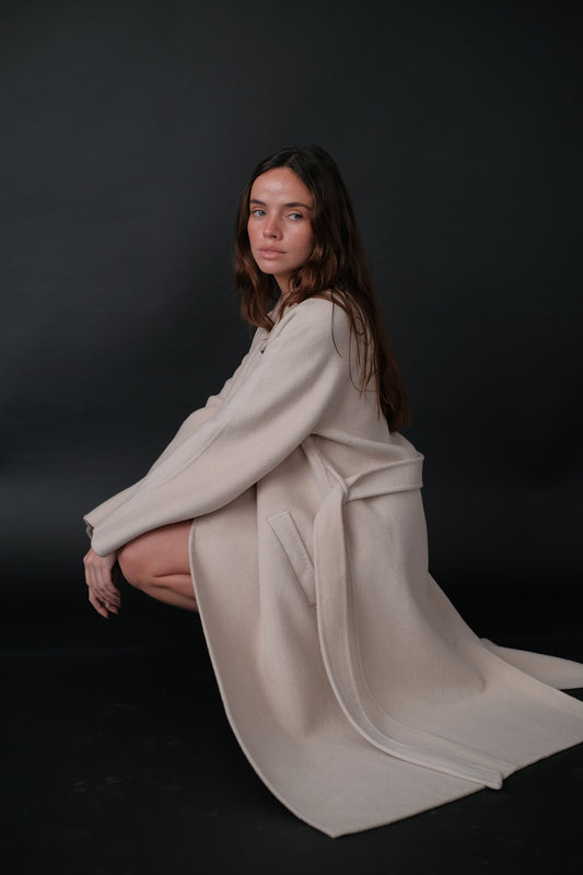 classic wool coat in pearl