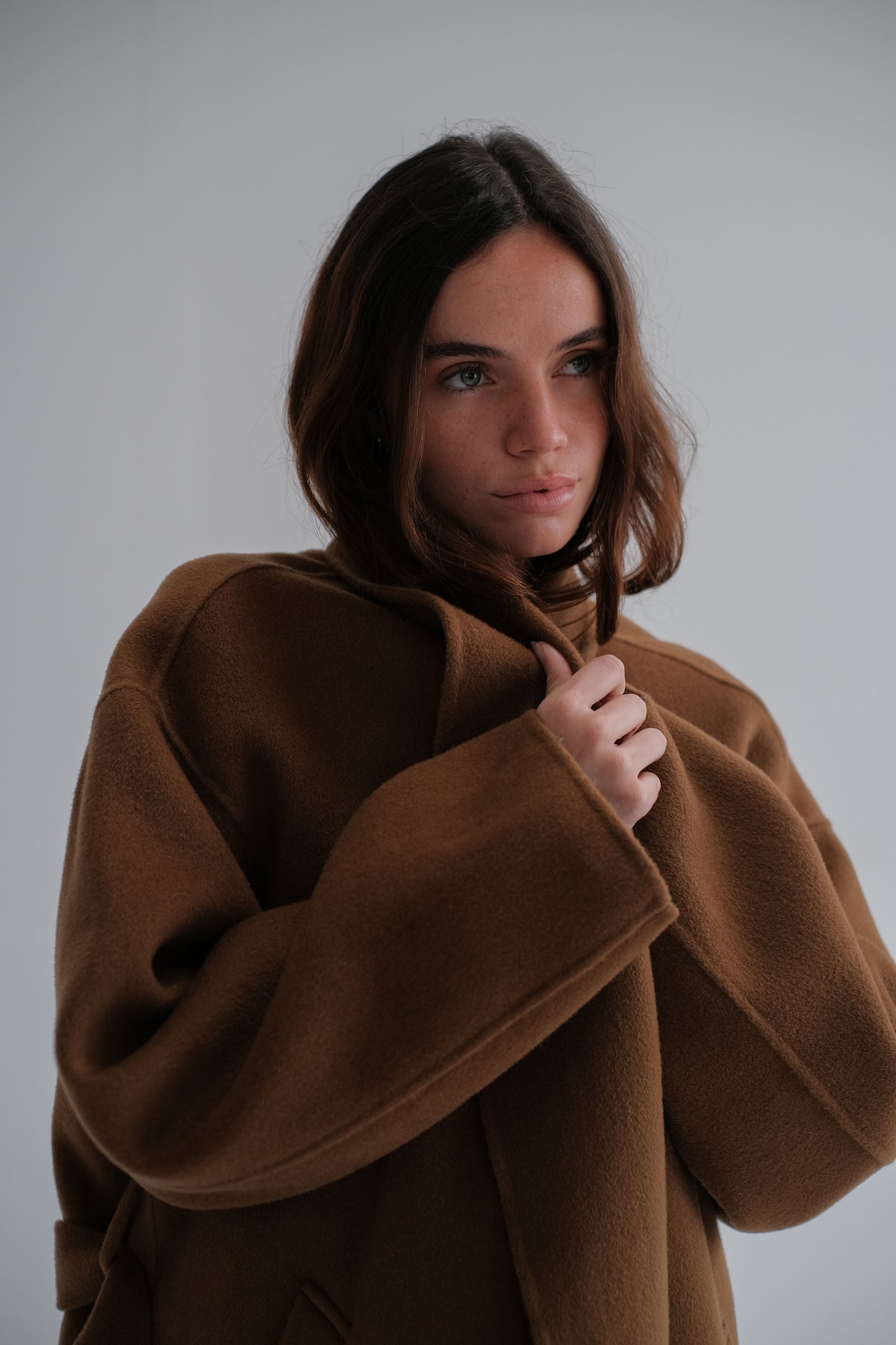 oversize wool robe coat in toffee