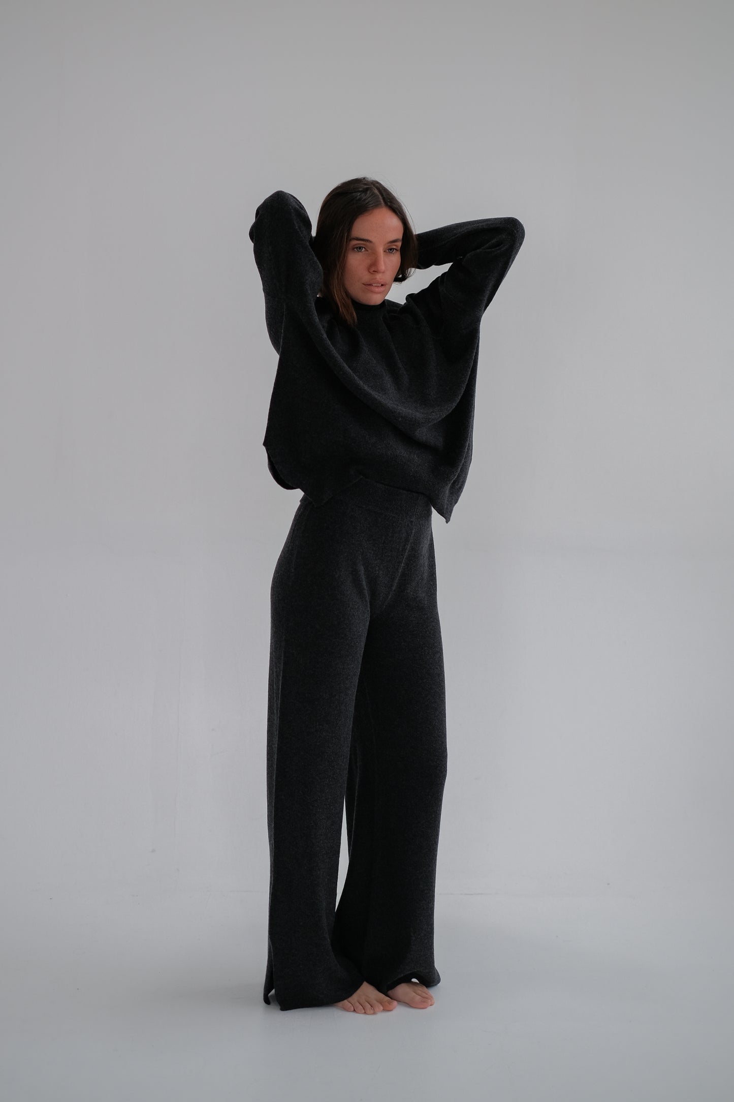 ensemble classique en gris foncé