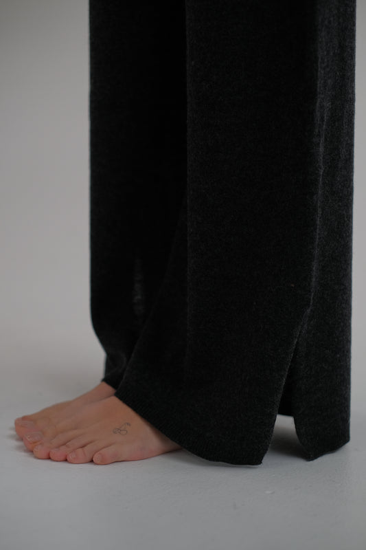 pantalon évasé en laine gris foncé